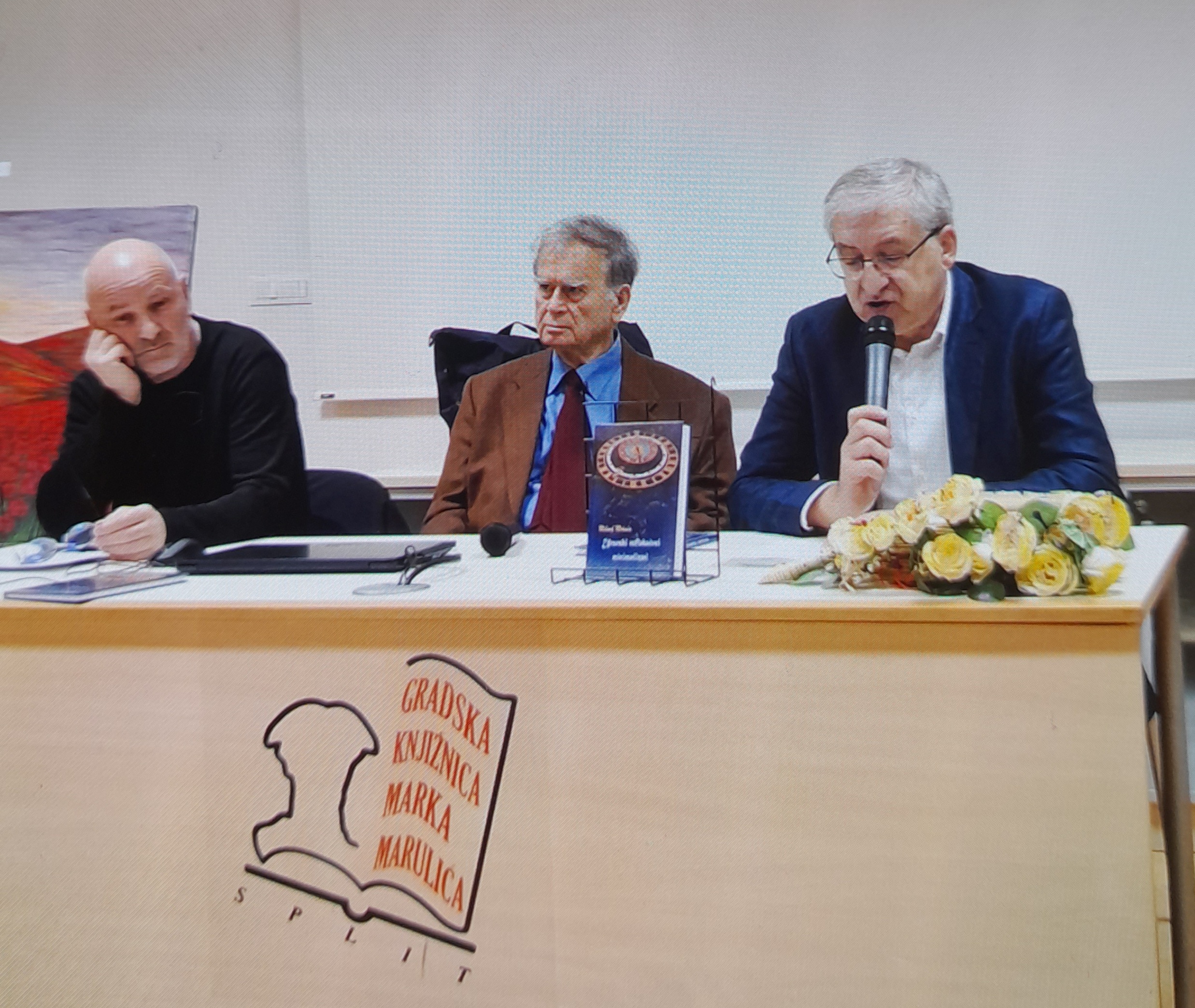 Grbavac Mrkui i Vukovi